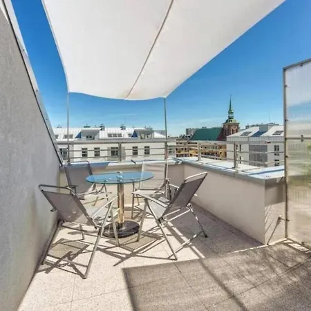 Close-chic - Cozy And Bright - Great Location &swietej Barbary شقة غدانسك