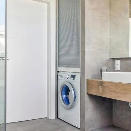 Close-chic - Cozy And Bright - Great Location &swietej Barbary Lägenhet Gdańsk