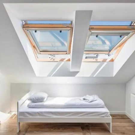 Close-chic - Cozy And Bright - Great Location &swietej Barbary Gdańsk