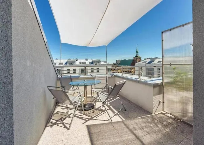 Close-chic - Cozy And Bright - Great Location &swietej Barbary Apartment Danzig